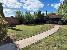 Country Roads Motor Inn Naracoorte