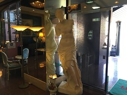 Kurume Station Hotel