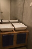 Kame House Backpackers - Hostel - Adults Only