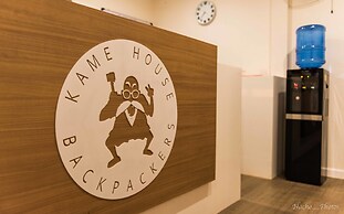 Kame House Backpackers - Hostel - Adults Only