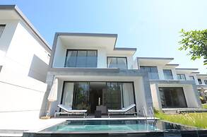 Vacation Homes Perfect Point Villa