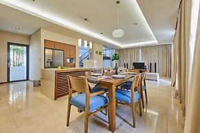 Vacation Homes Pool Villa