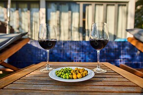 Vacation Homes Pool Villa