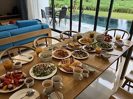 Vacation Homes Pool Villa