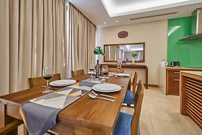 Vacation Homes Pool Villa