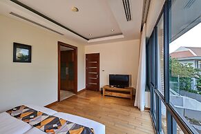 Vacation Homes Pool Villa