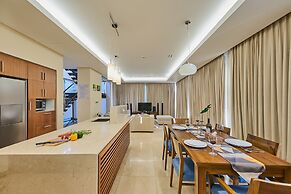 Vacation Homes Pool Villa