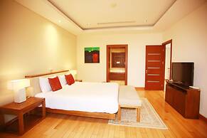 Vacation Homes Pool Villa