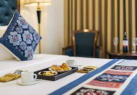 Balcona Hotel Da Nang