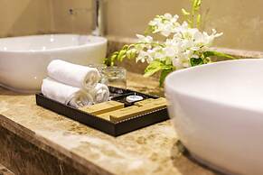 Balcona Hotel Da Nang