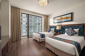 Balcona Hotel Da Nang