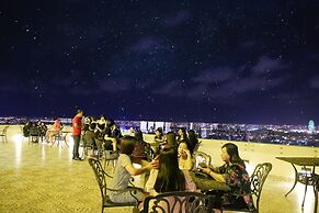 Balcona Hotel Da Nang