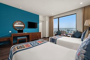 Balcona Hotel Da Nang