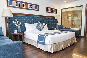 Balcona Hotel Da Nang