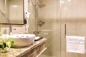 Balcona Hotel Da Nang
