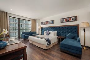 Balcona Hotel Da Nang