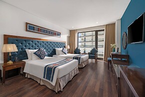 Balcona Hotel Da Nang