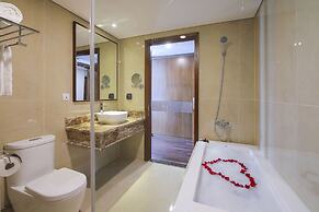 Balcona Hotel Da Nang