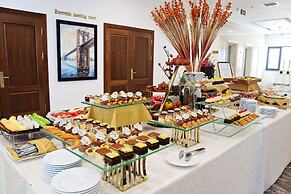 Balcona Hotel Da Nang