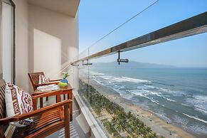 Balcona Hotel Da Nang