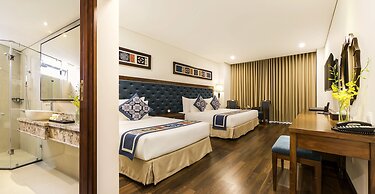 Balcona Hotel Da Nang