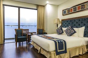 Balcona Hotel Da Nang