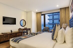 Balcona Hotel Da Nang