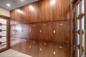 AncyrA Capsule Hotel