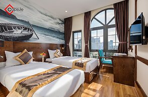 AncyrA Capsule Hotel