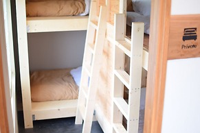 Noboribetsu Guest House AKA & AO - Hostel