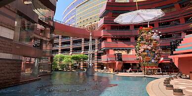 Trip Pod Komondo-Machi