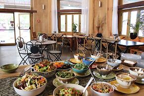 Lotan Desert Travel Hotel