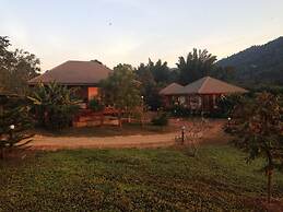 Loesloei Garden Resort Phurua
