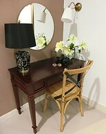 Bloom Boutique Hotel and Cafe