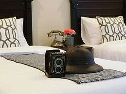 Bloom Boutique Hotel and Cafe