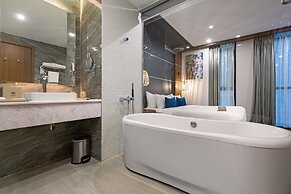 HAIAN Beach Hotel & Spa