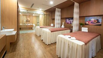 HAIAN Beach Hotel & Spa