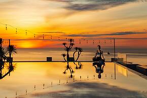 HAIAN Beach Hotel & Spa