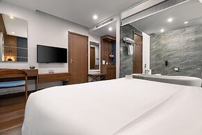 HAIAN Beach Hotel & Spa