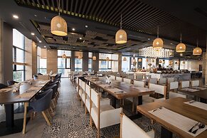 HAIAN Beach Hotel & Spa