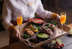 HAIAN Beach Hotel & Spa