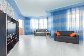 Adel Apartments near Grinvich