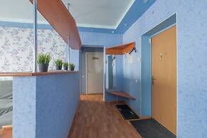 Adel Apartments near Grinvich