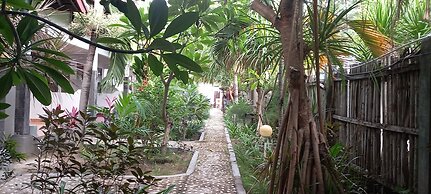 Gili Welldone Guesthouse