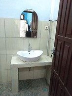 Gili Welldone Guesthouse