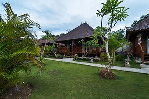 Sunset Garden Nusa Lembongan