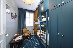 Le Manoir Hotel