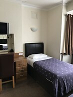Warwick Lodge