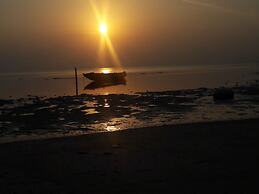 Sunrise Beach Resort