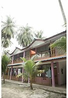 Sunrise Beach Resort